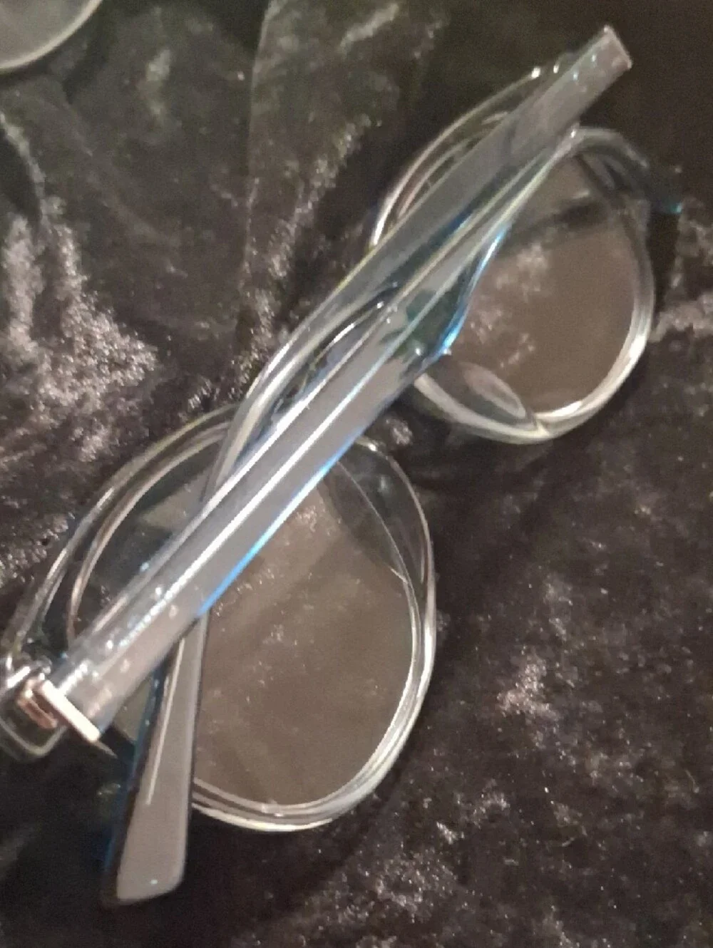 Foster Grant Clear Gray Round Frame Glasses